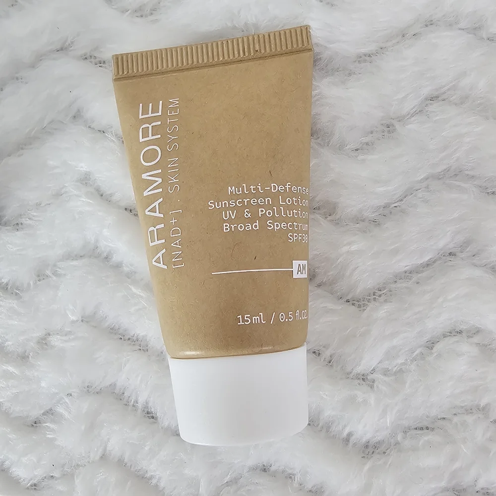Aramore Multi-Defense Sunscreen Lotion UV And Pollution Broad Spectrum SPF 30 AM